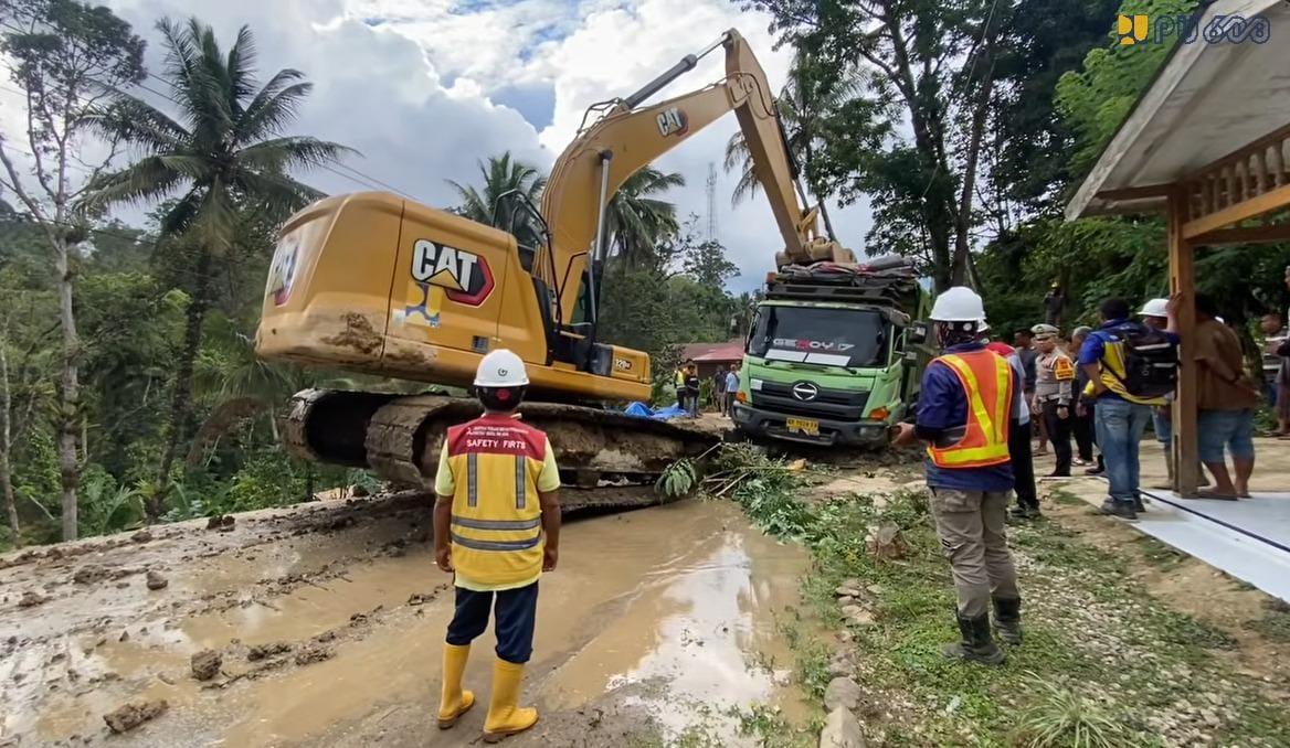 Akses Tarutung–Sipirok Berangsur Pulih, Kementerian PU Siapkan Penanganan Lanjutan